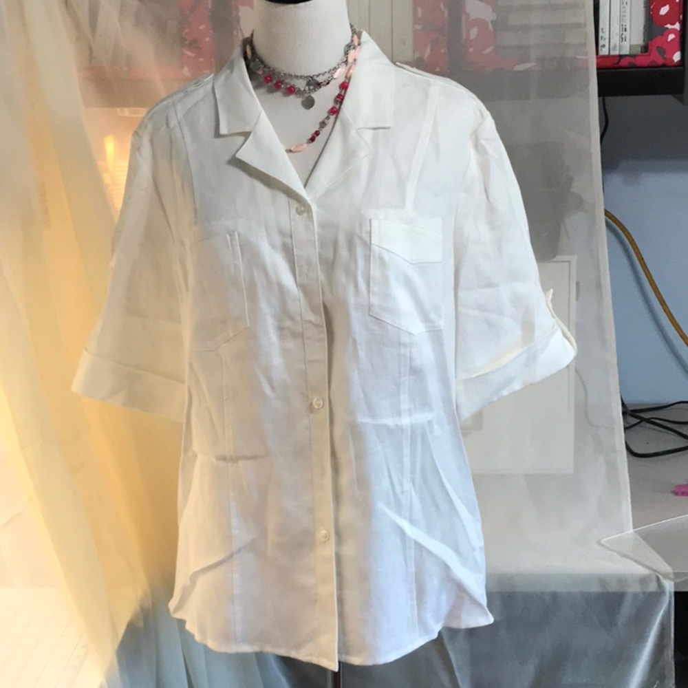 NWT Westbound-white blouse